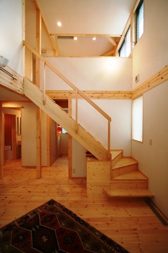 三郷の家階段